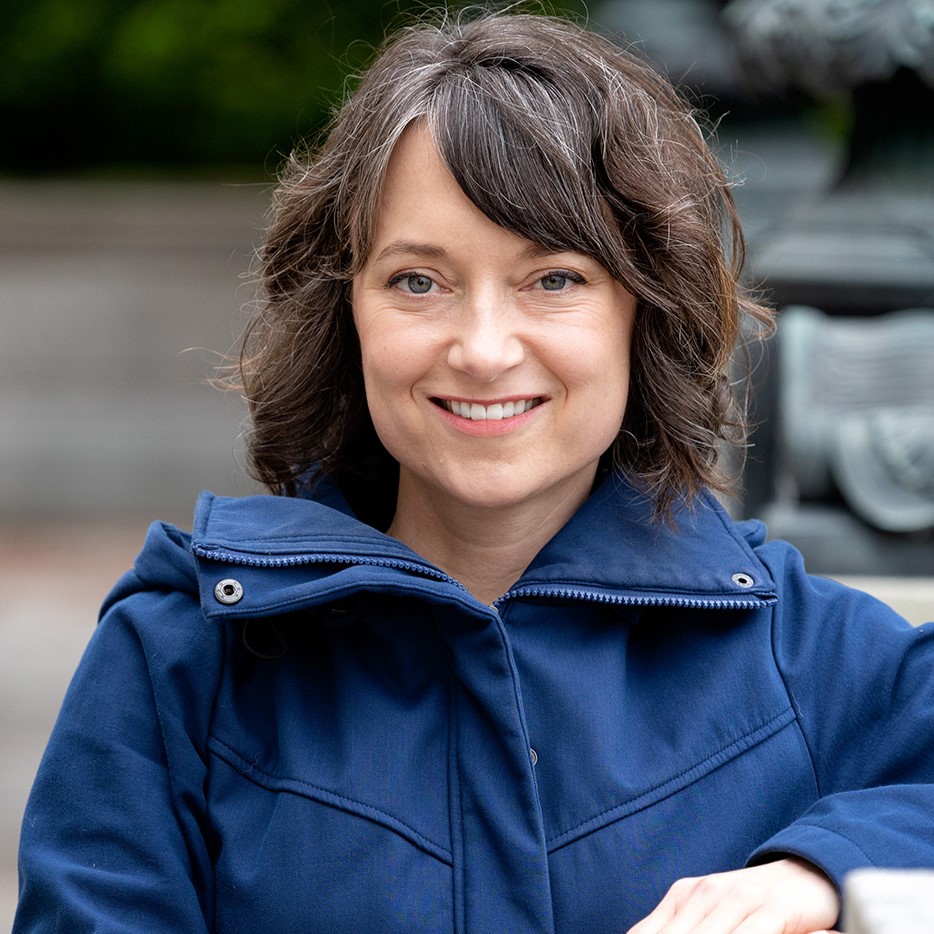 Headshot of Jessica Bateman